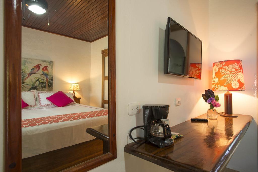 Magellan Boutique Hotel Cahuita Eksteriør billede